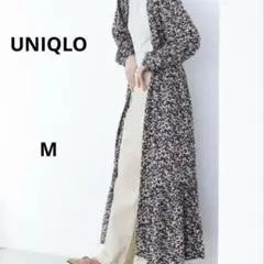 【未使用品】ユニクロ　花柄プリントVネックワンピース　レーヨン　長袖　M