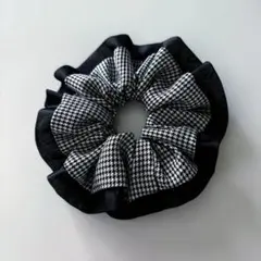 ハンドメイド　千鳥格子バイカラー⭐︎ シュシュ