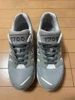 ニューバランスCM1700B1