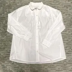 ポンデシャロン　白シャツ　パールボタン