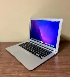 美品・信頼のMacBook Air (2017年製) 13"、8GB、128GB