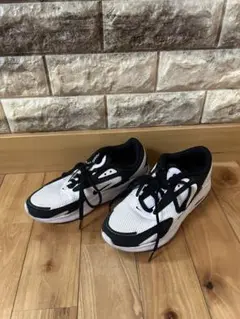 Nike Air スニーカー ホワイト/ブラック23.5cm