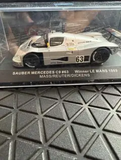 Item thumbnail for item c9de9508-13e0-47b2-a313-e49ce9d3484a