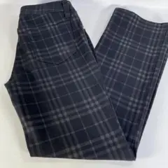【美品】バーバリーロンドン デニムパンツ ジーンズ ノバチェック柄 ナイト刺繍