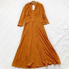 定価2.9万　新品タグ付き　グランターブル　カシュクールワンピース　M オレンジ