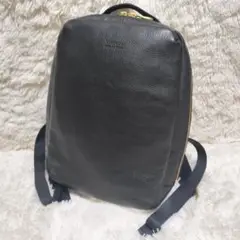 キソラ レザー リュック シボ革 薄型 通勤 ビジネス ブラック 美品