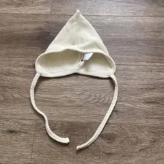 peekaboo ベビー帽子 クリーム色