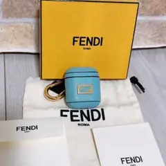 FENDI フェンディ エアーポッズ ケース FFロゴ レザー スネークスキン FENDI フェンディ エアーポッズ ケース FFロゴ レザー スネーク