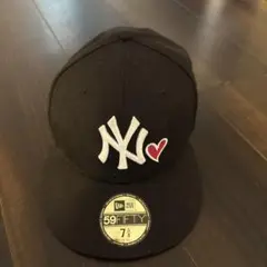 New Era 59FIFTY NYロゴ ブラックキャップ