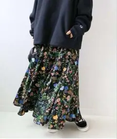 ★美品★ジャーナルスタンダードレリューム ブラックフローラルマーメイドスカート