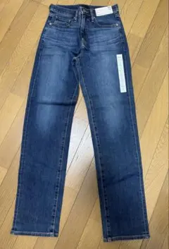 ユニクロ スリムストレートハイライズジーンズ 24(61cm)