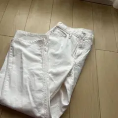 ホワイトストレートデニム