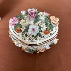 ロイヤルアーデン小物入れ