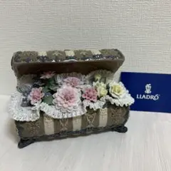 リヤドロ　LLADRO 「フラワーチェスト」　新品！