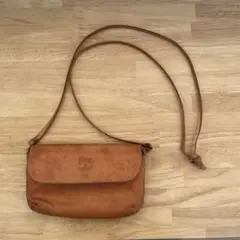 ヌメ革　レザーショルダーバッグ
