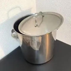 Item thumbnail for item be1aca4e-2596-4f9d-b2d8-389a0dd59294