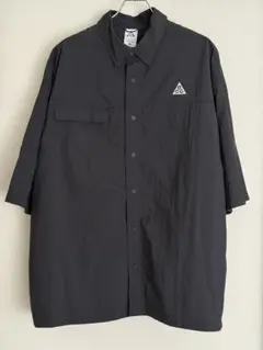 ナイキ ACG "Orb Weaver" UV レペル 半袖シャツ