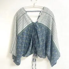 Forever21 カットソー シャツ トップス エスニック 総柄 M 幾何学