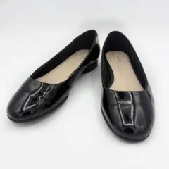 エコー　エナメル　フラットパンプス　黒　美品　23.5cm フラットシューズ 1