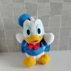 【新品未使用】ドナルドダック ぬいぐるみ キーホルダー付き