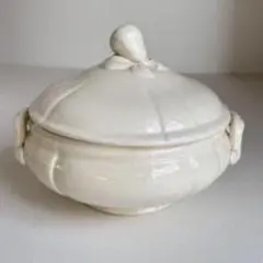 Item thumbnail for item 0e53f897-afb4-4b7b-996e-e83cdf92e07b