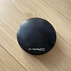 Item thumbnail for item 421427bd-2f68-4a6d-9d25-2e8fa53b4355