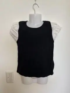 プティマイン 130黒 フリル付きノースリーブタンクトップ