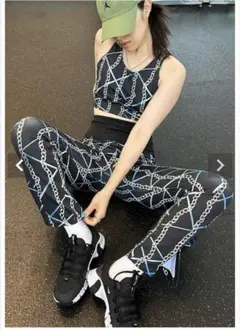【美品】showgirl Diana flare チェーン柄レギンス M