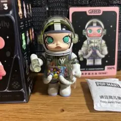 新品　POPMART スペースモリー　100% モリー　テトリス　ポップマート
