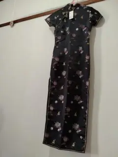 雪浪 チャイナドレス 花柄刺繍 34 黒 135cm タグ付 未使用