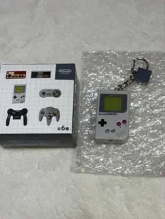 ニンテンドーミュージアム キーホルダー 限定品 ゲームボーイ