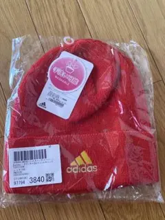 adidas 赤 ビーニー M