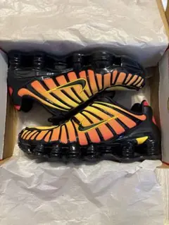 2025年最新】NiKe shox tl サンライズの人気アイテム - メルカリ
