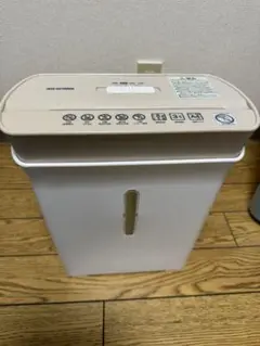 Item thumbnail for item b79ec78f-1f56-421f-bee8-b227a182a0d5