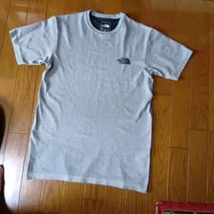 THE NORTH FACE グレー Tシャツ M