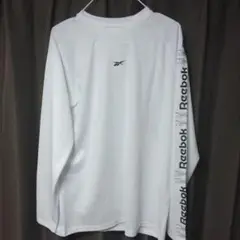 Reebok ホワイト 長袖シャツ
