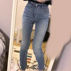 H&M スキニーデニム 32(EU)
