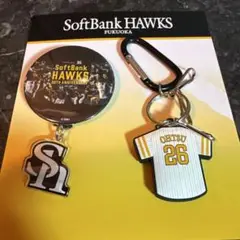 ラバーキーホルダー26大津　ふりふり缶バッジ