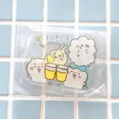 ちいかわ　明日もがんばれる　アクリルスタンド　カンパイ