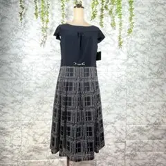 新品タグ付き✨切り替え ワンピース　Ｌ