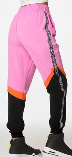ZUMBA カラーブロックパンツ　M 正規品・美品