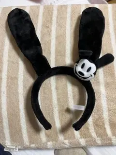 オスワルド ウサギ耳カチューシャ