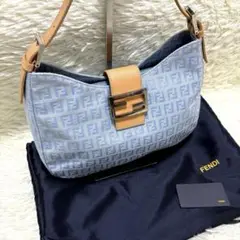 希少色　FENDI ズッキーノ　ズッカ柄　マンマバケット　ショルダーバッグ　水色