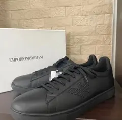 新品未使用タグ・箱付き　EMPORIO ARMANI スニーカー