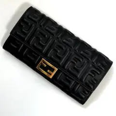 【美品】 FENDI ミディアム コンチネンタル FFエンボス 長財布
