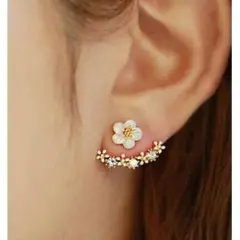 新品 ピアス 韓国風 花 フラワー ピンクゴールド レディース ファッション