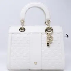 Item thumbnail for item 82d833f1-28ab-44d7-8dd8-e49fa7c1de9f