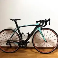 美品 ビアンキ オルトレXR3 CV Di2 ホイール無し