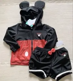 ディズニー　ミッキー　水着　ラッシュガード　スイムパンツ　セットアップ　95