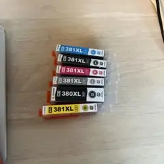 Item thumbnail for item 95e223bd-47a0-49c9-9caa-61225d0b5bf5